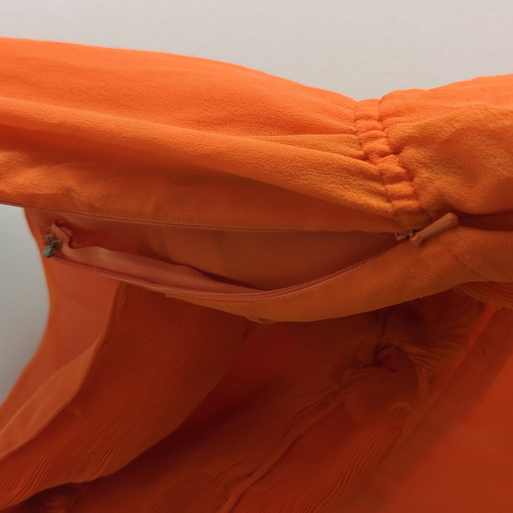 Spectacular Folded Silk Top - Picture 9 of 11